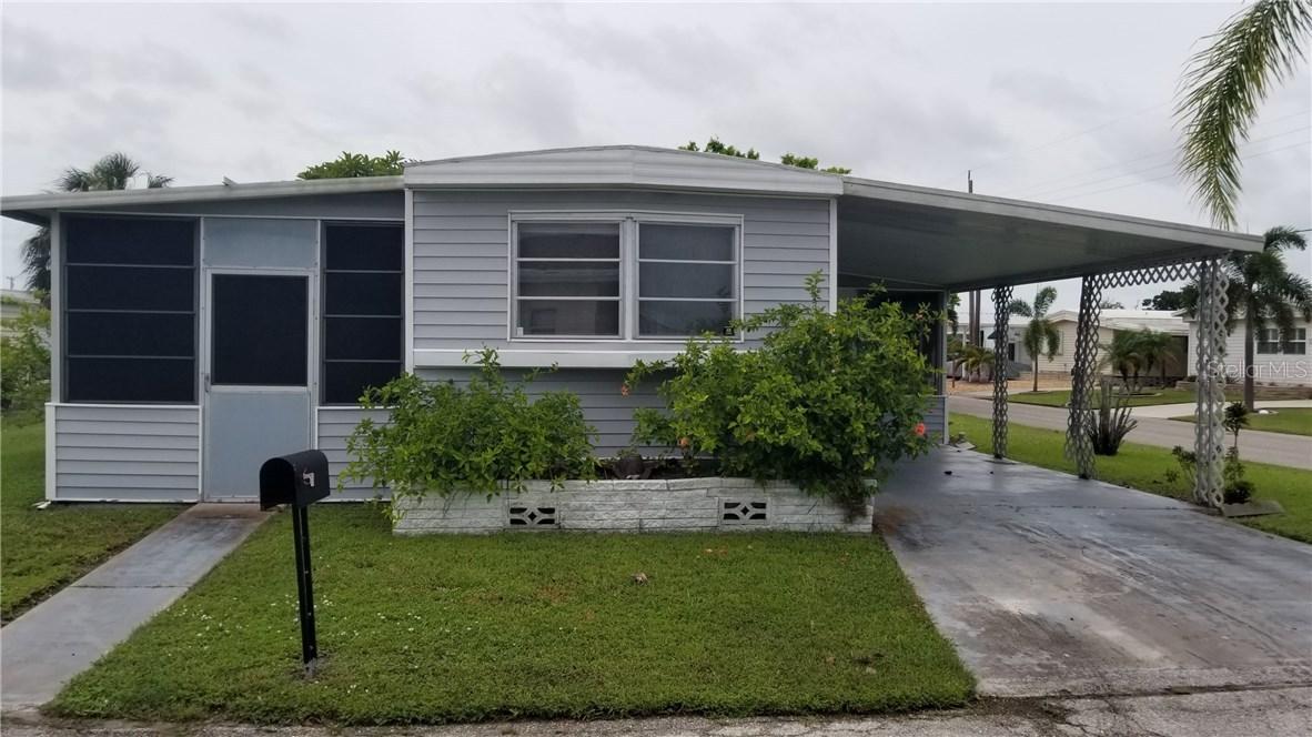 2 Flores Dr., Palmetto, FL 34221