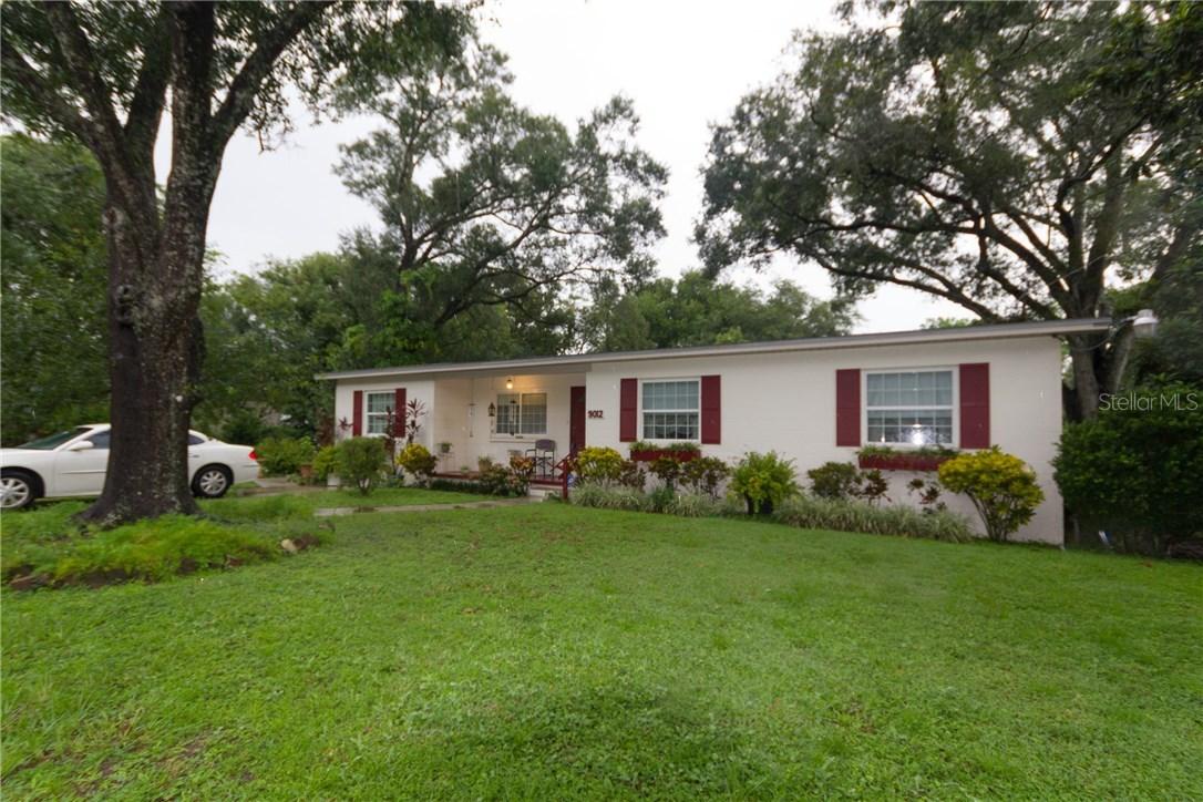 9012 Esthel Rd., Temple Terrace, FL 33637