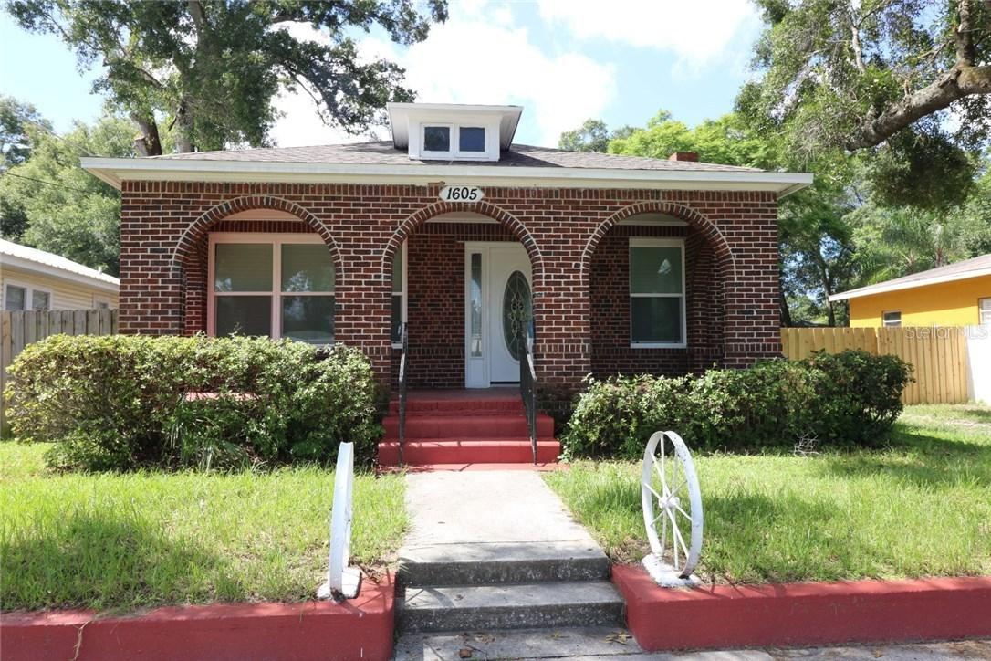 1605 E Lake Ave., Tampa, FL 33610