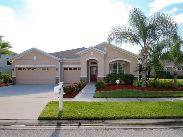 2320 Nesslewood Dr., Wesley Chapel, FL 33543