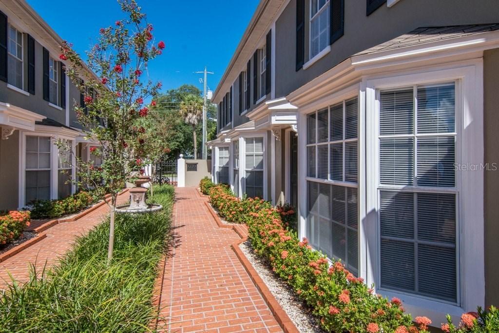 306 S Bungalow Park Ave. #C, Tampa, FL 33609