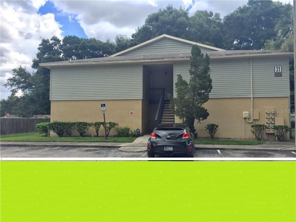 235 Red Maple Pl., Brandon, FL 33510