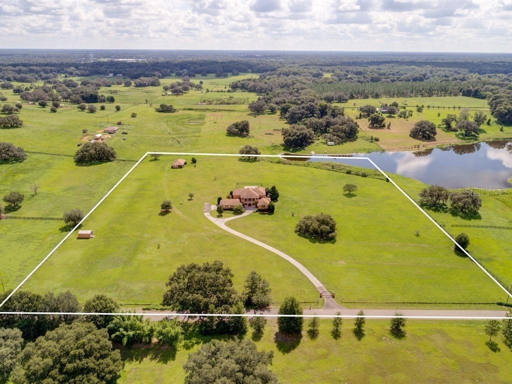 20832 Hunter Hill Dr., Dade City, FL 33523