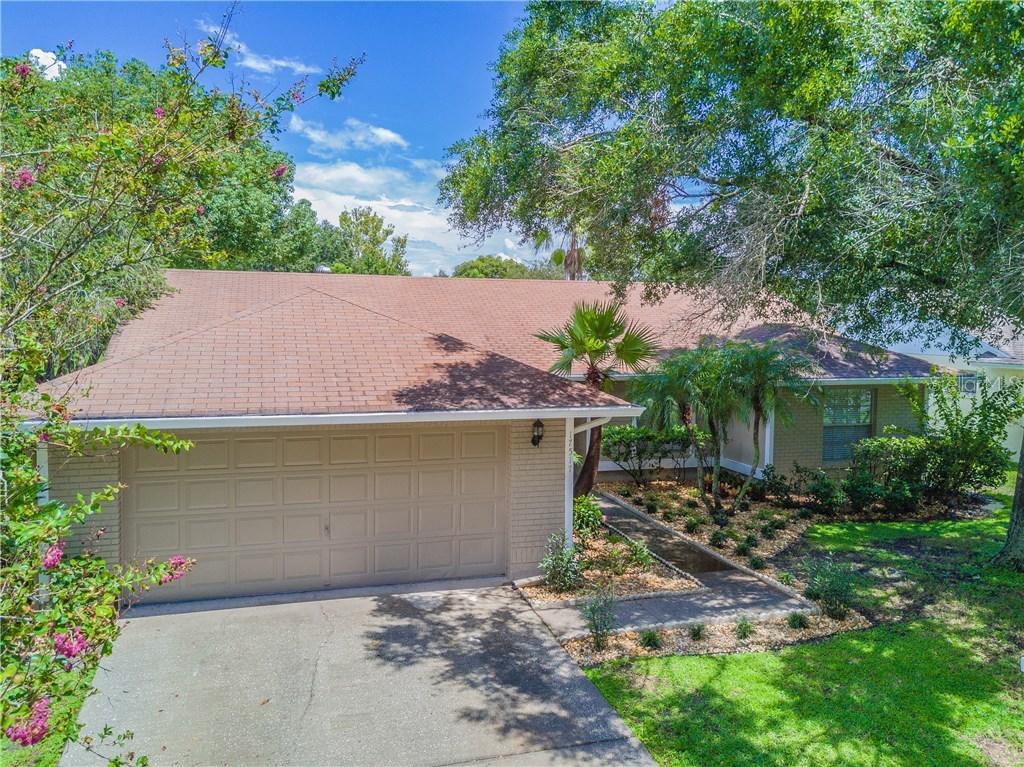 17517 Willow Pond Dr., Lutz, FL 33549