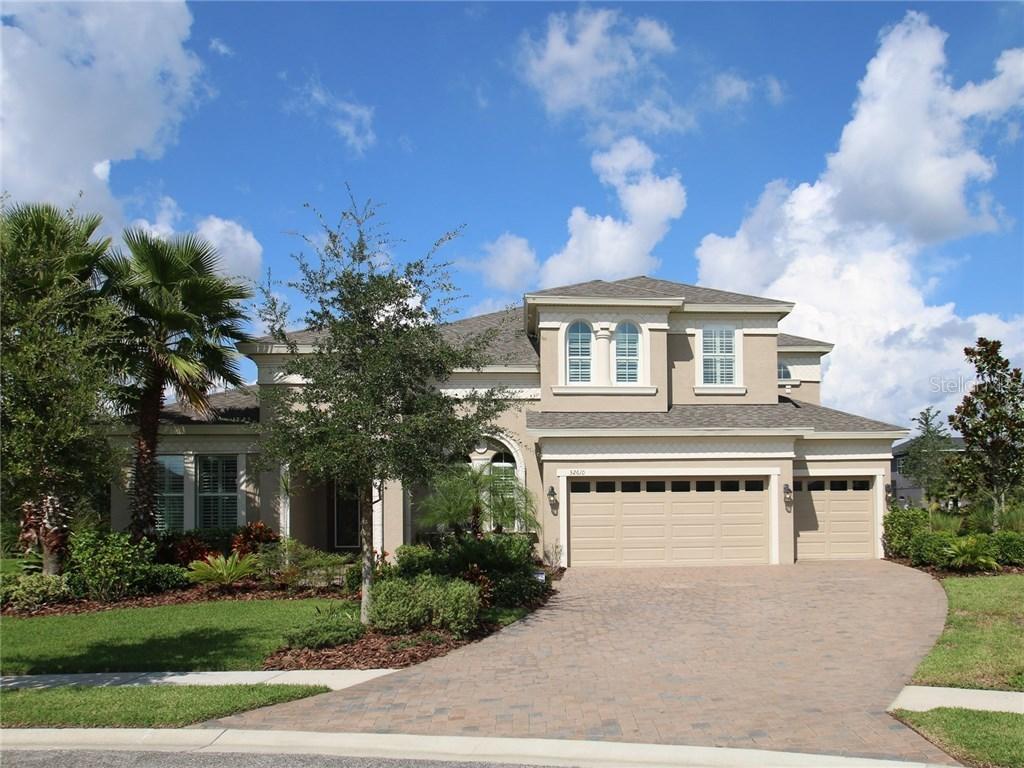 32610 Silvercreek Way, Wesley Chapel, FL 33545