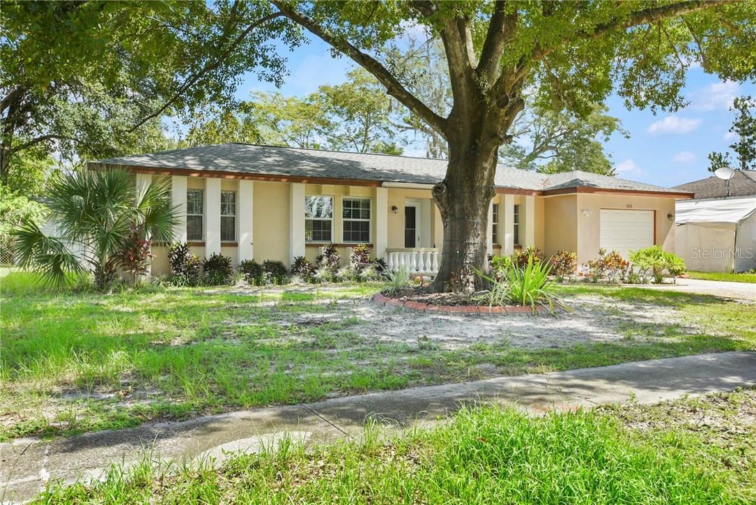 1014 Hallwood Loop, Brandon, FL 33511