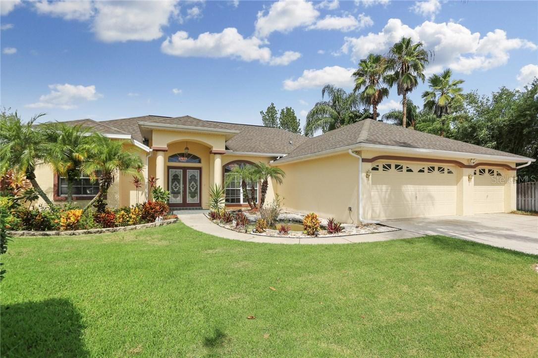 23308 Cypress Trail Dr., Lutz, FL 33549