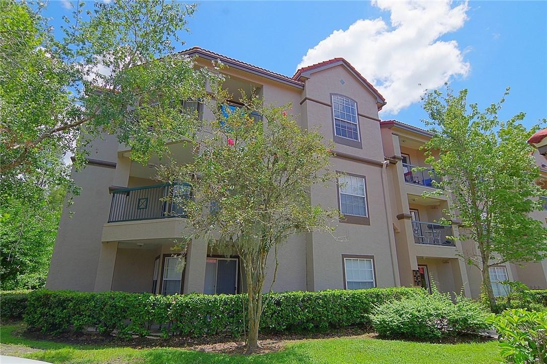 18107 Peregrines Perch Pl. #112, Lutz, FL 33558