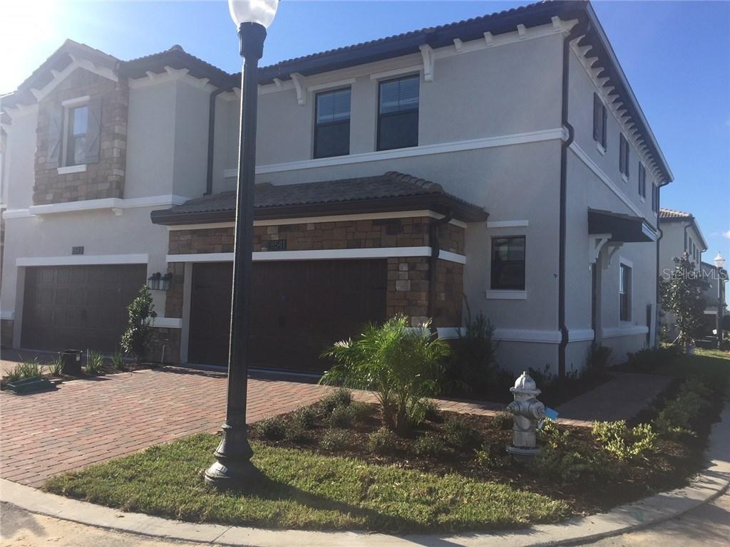 8541 Couples St., Davenport, FL 33896