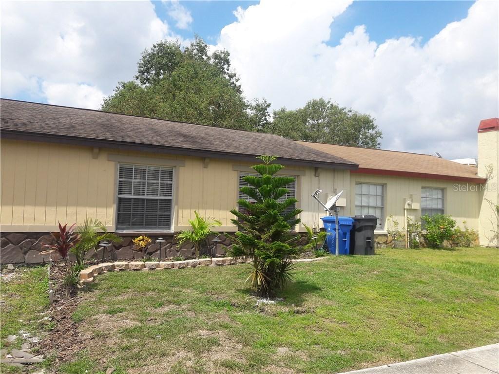 1244 Mohrlake Dr., Brandon, FL 33511