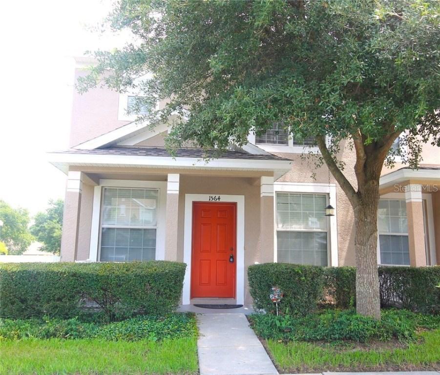 1564 Blue Magnolia Rd, Brandon, FL 33510