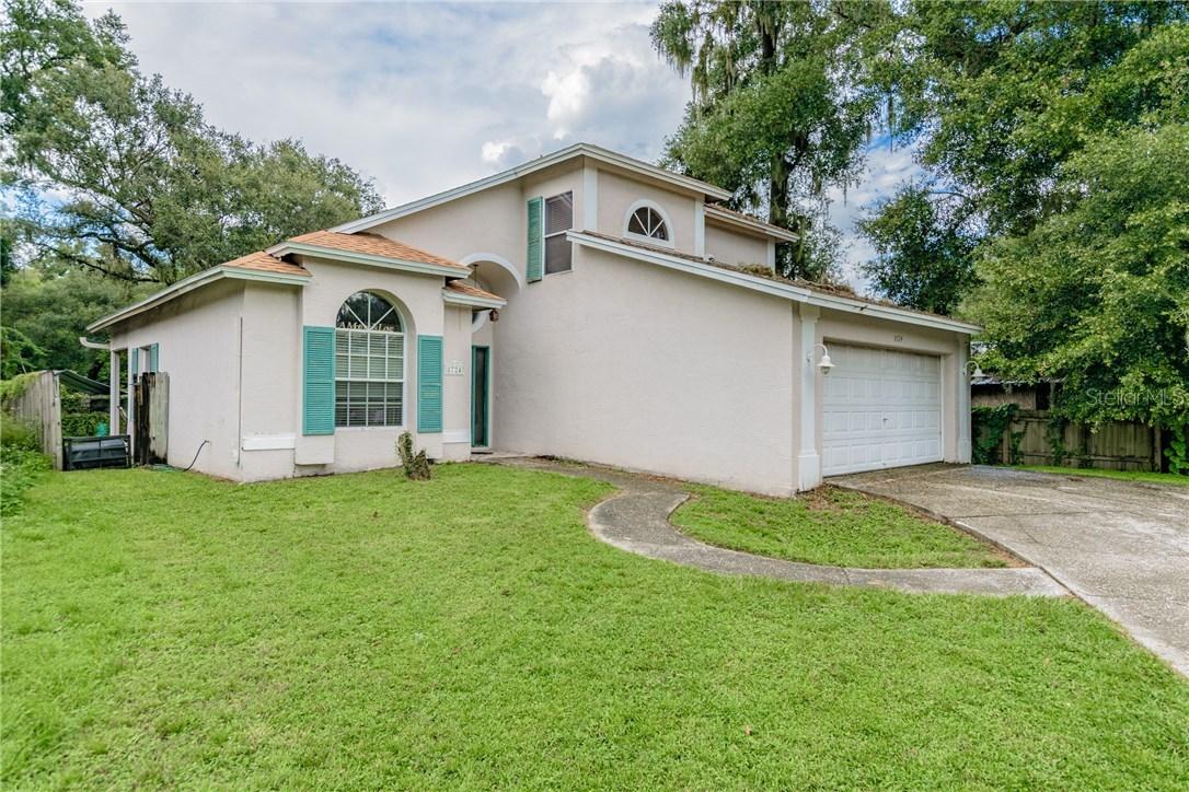 8724 Coral Dawn Ct., Temple Terrace, FL 33637