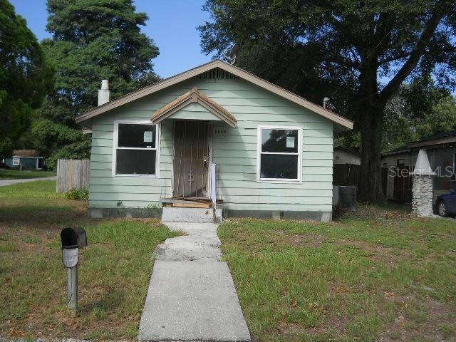 8602 Taliaferro Ave., Tampa, FL 33604
