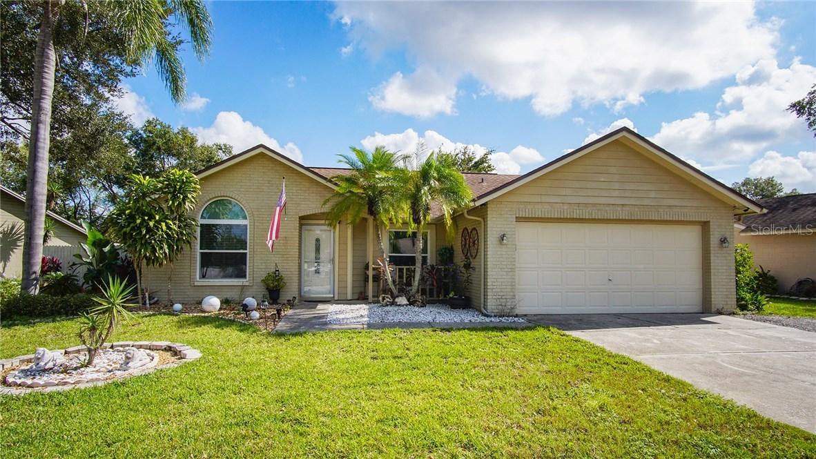 1702 Pintail Ct., Lutz, FL 33549