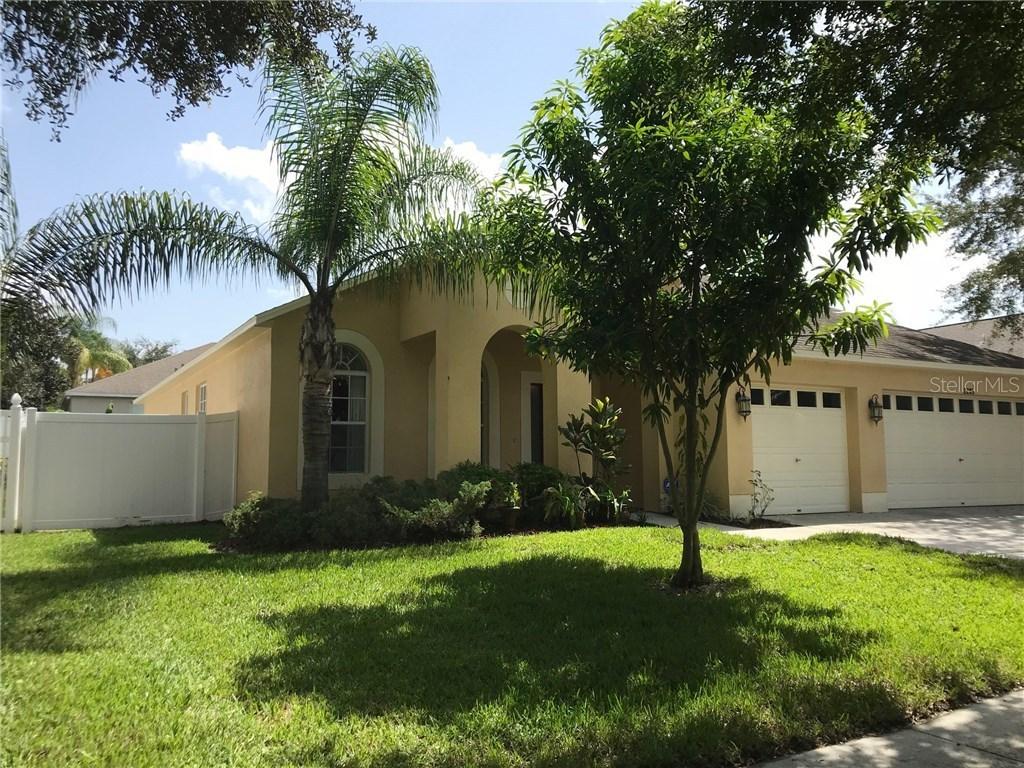 2205 Katana Pl., Brandon, FL 33511