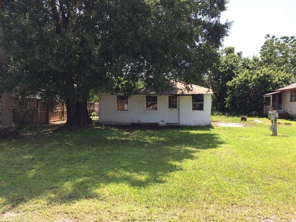 720 Oak St., Ruskin, FL 33570