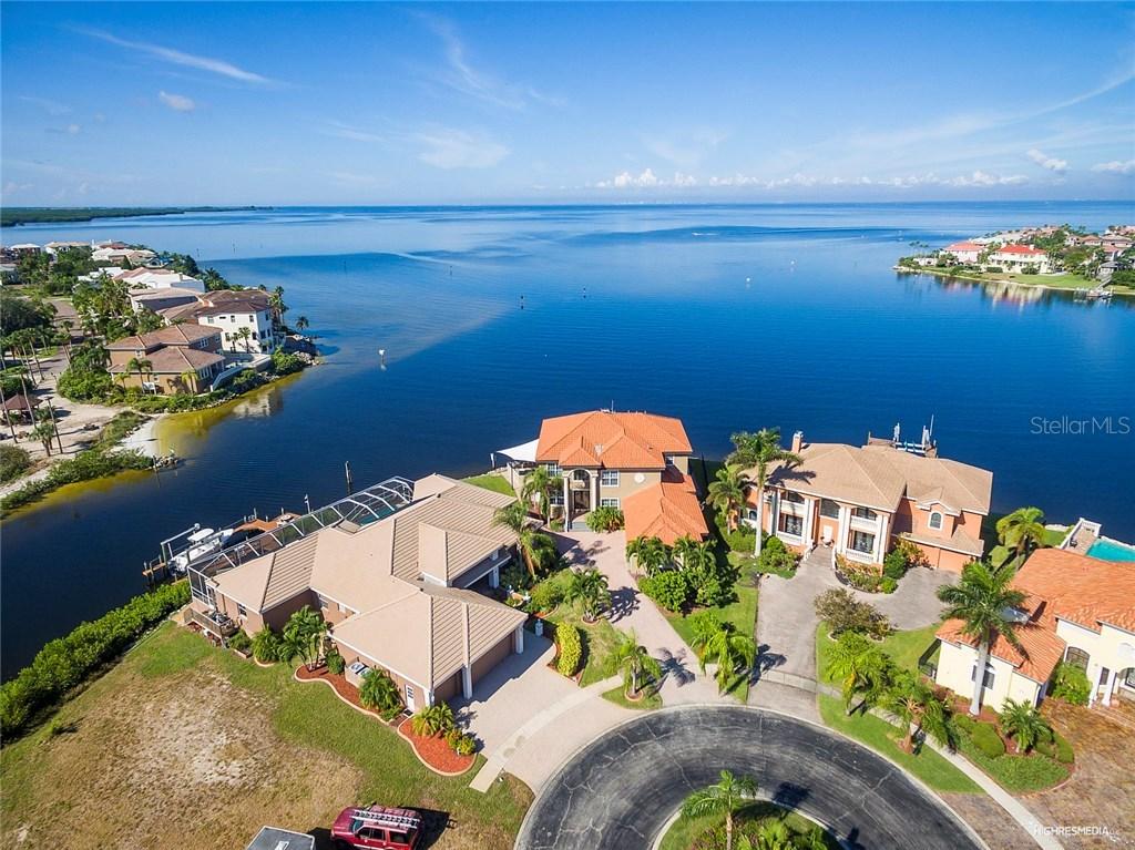 1246 Acappella Ln., Apollo Beach, FL 33572