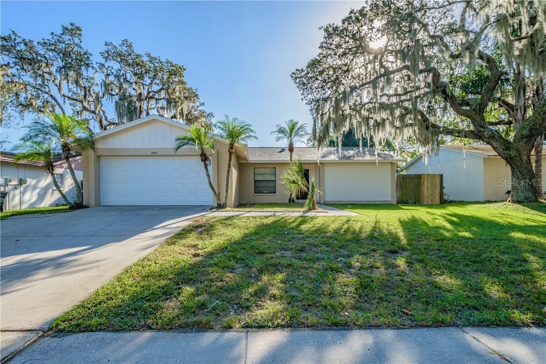 644 Bryan Terrace Dr., Brandon, FL 33511