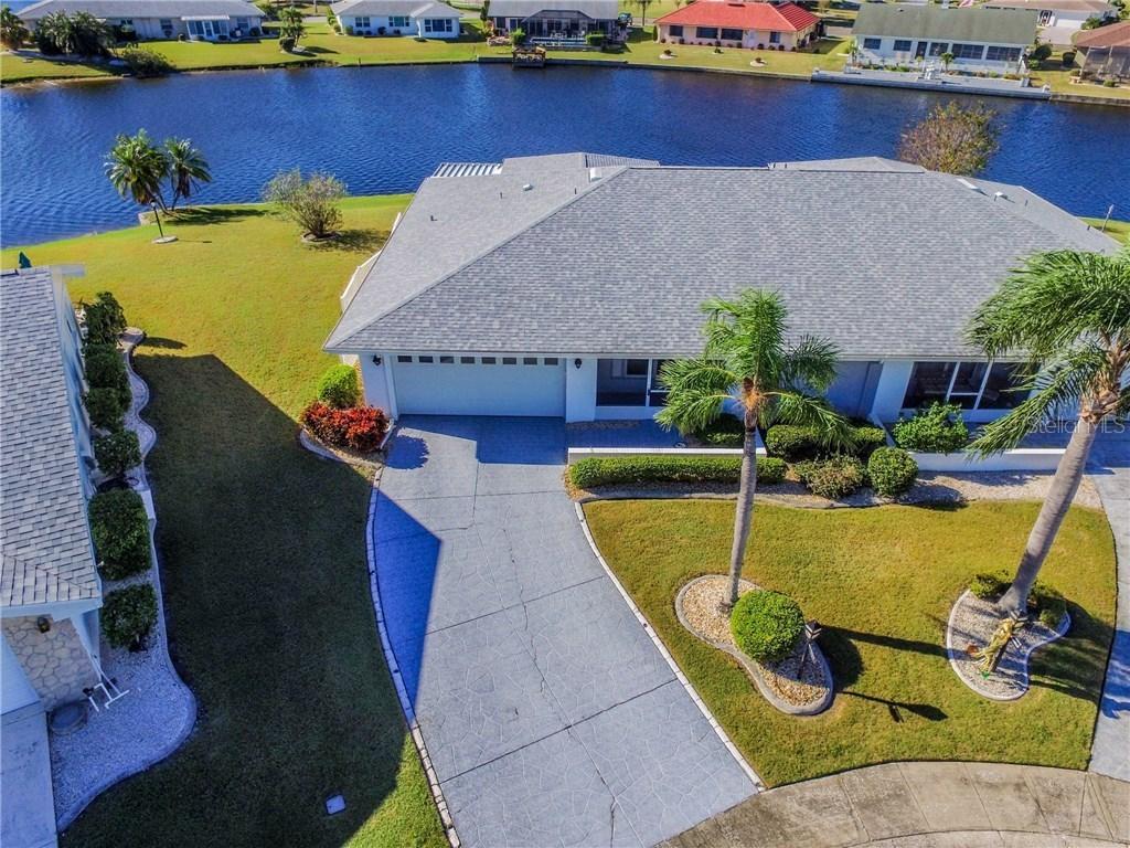 102 Cactusflower Ln., Sun City Center, FL 33573