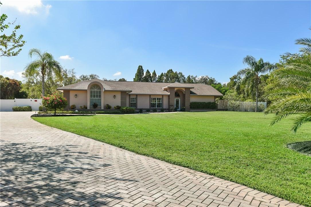 11911 Shadow Run Blvd., Riverview, FL 33569