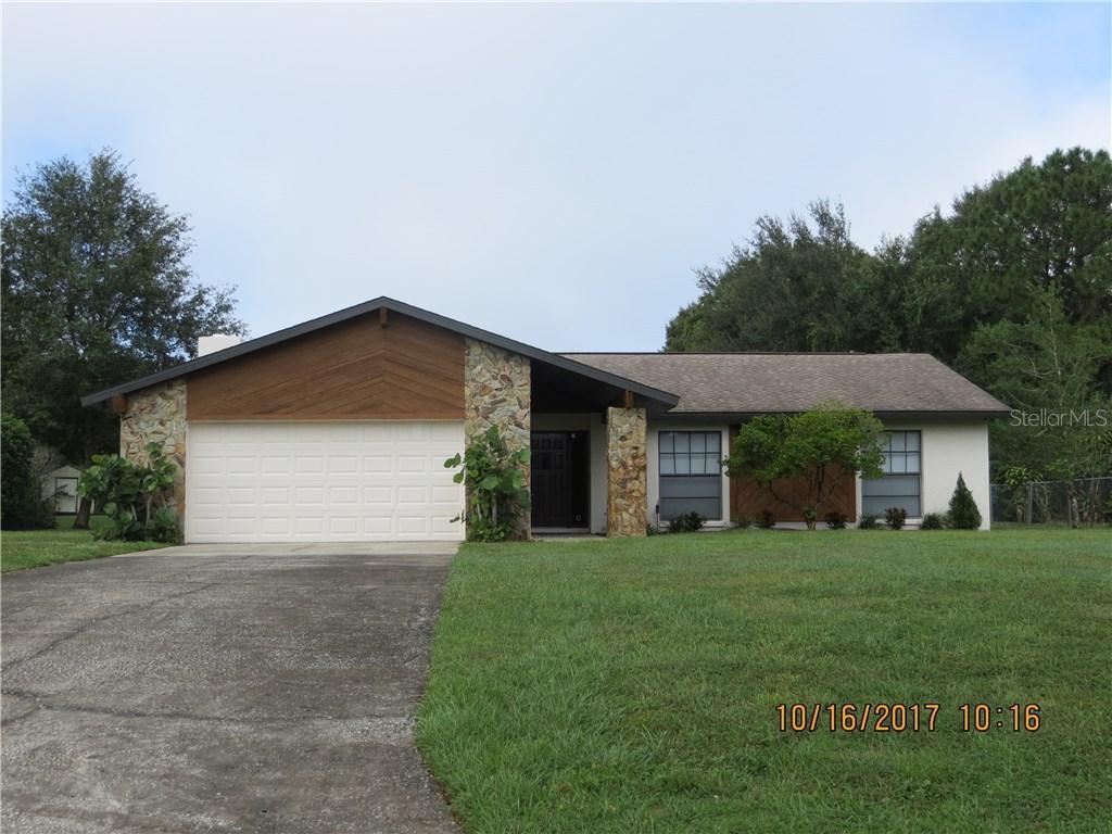 17308 Lynndan Dr., Lutz, FL 33548