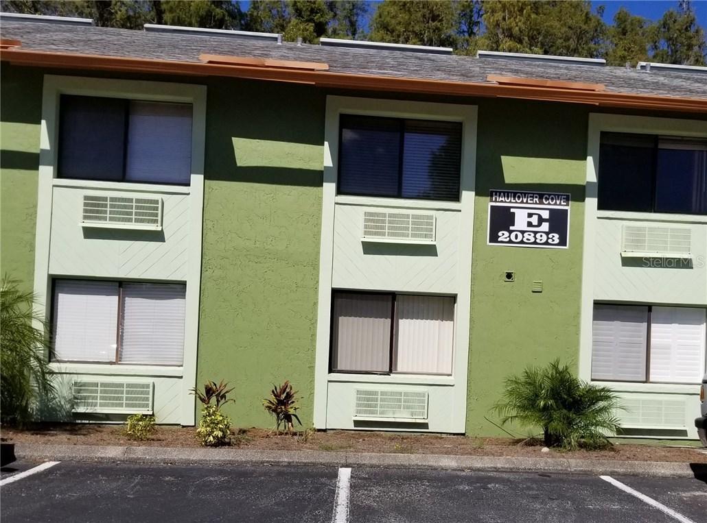 20893 Haulover Cove #E8, Lutz, FL 33558