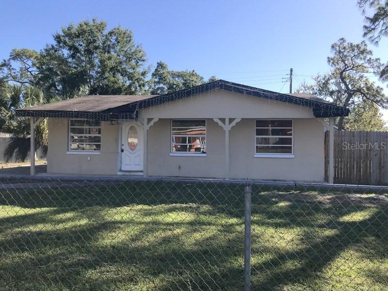 8401 Foxcroft Dr., Tampa, FL 33615