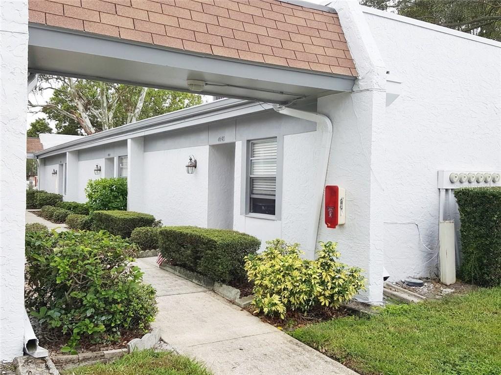 4690 Lake Villa Dr. #F, Clearwater, FL 33762