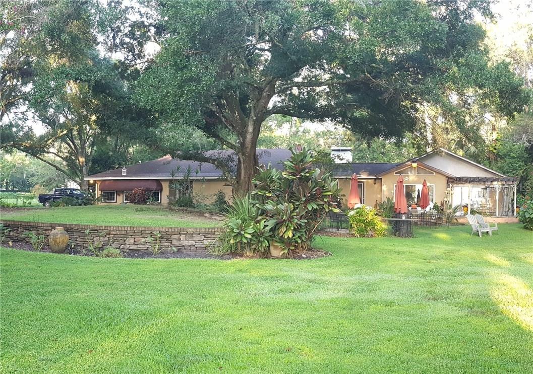 603 Manolt Ln., Lutz, FL 33548