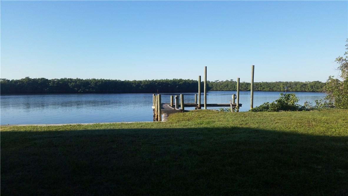 1502 River Dr., Ruskin, FL 33570