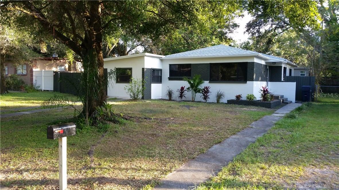 2015 E Crenshaw St., Tampa, FL 33610