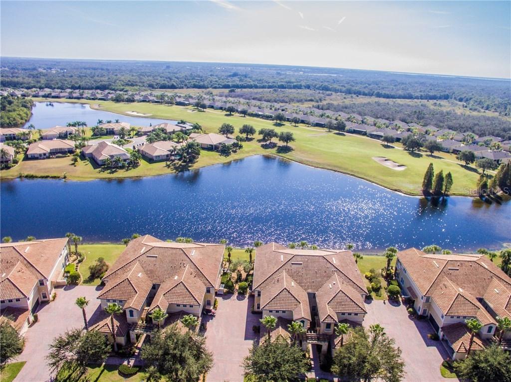 1360 Emerald Dunes Dr. #1, Sun City Center, FL 33573