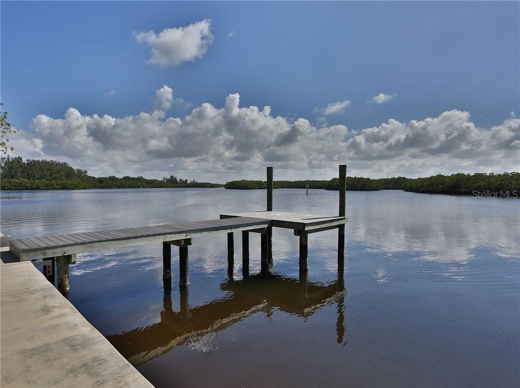 107 Carmelina St., Ruskin, FL 33570
