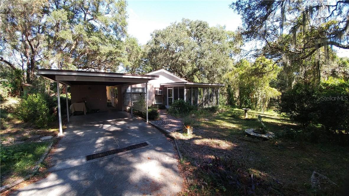 1608 W Windhorst Rd., Brandon, FL 33510