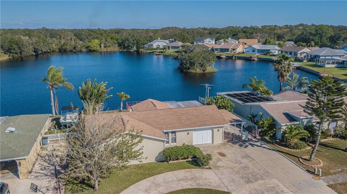 2030 Sugarbush Dr., Holiday, FL 34690