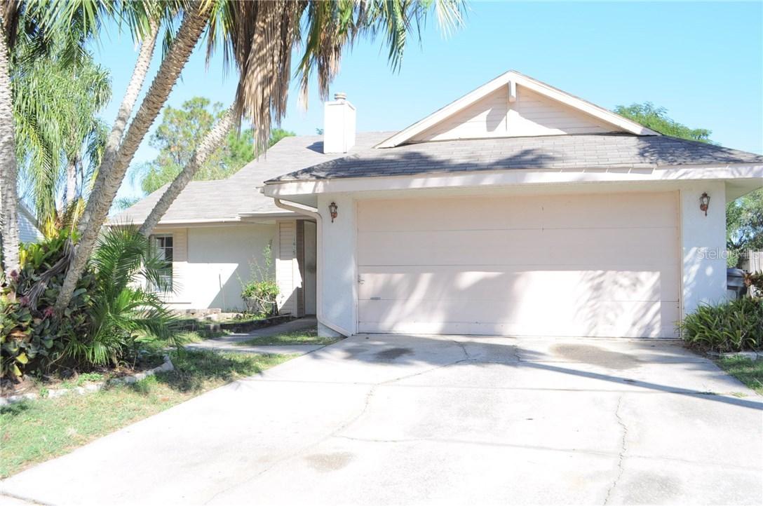 1625 Bent Pine Way, Brandon, FL 33511