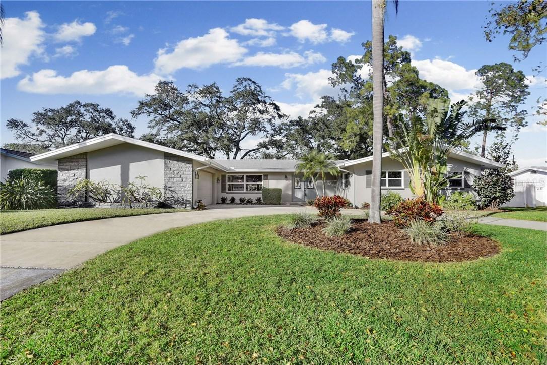 1826 Oak Park Dr., Clearwater, FL 33764