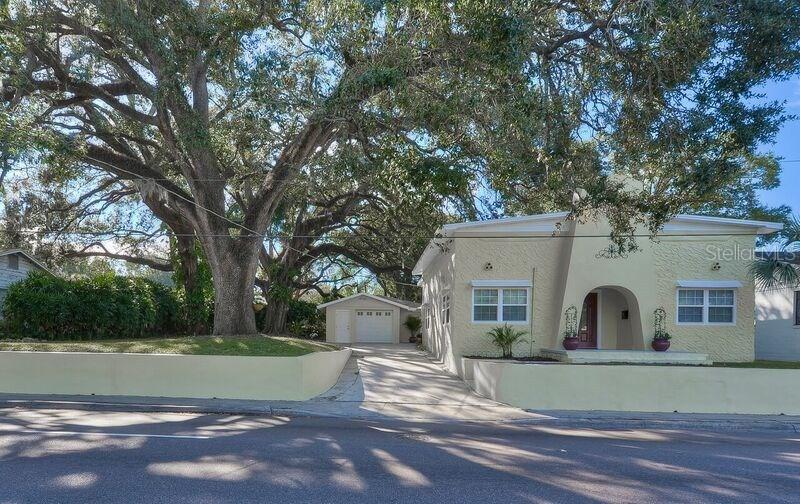 300 W Sligh Ave., Tampa, FL 33604