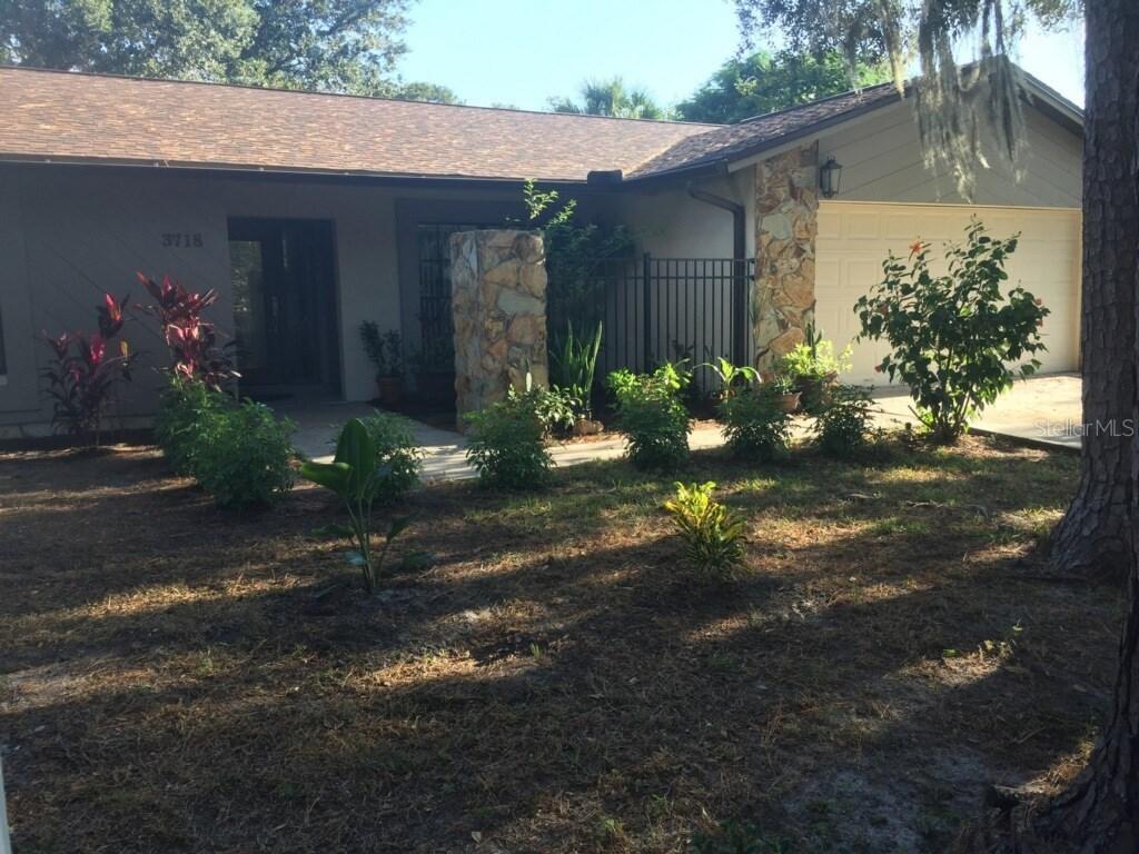 3718 Orangepointe Rd., Valrico, FL 33596