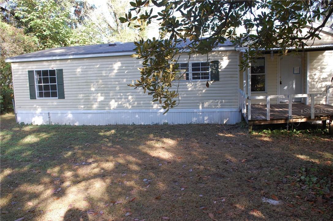 5330 Hillsborough Cir., Tampa, FL 33610