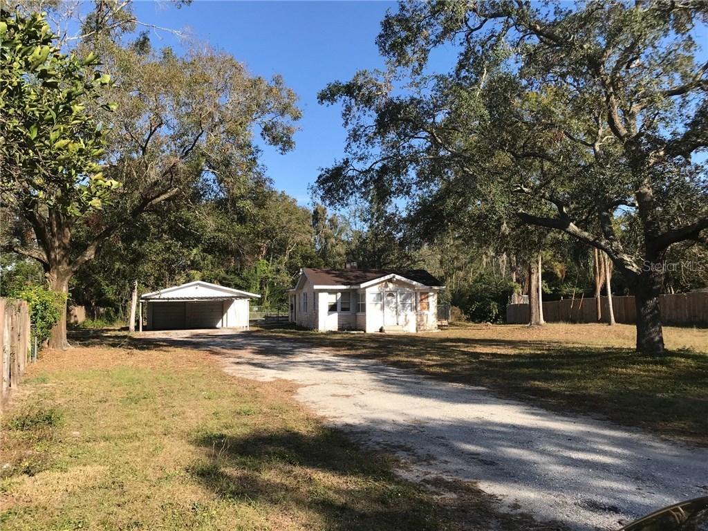 12331 Woodleigh Ave., Tampa, FL 33612