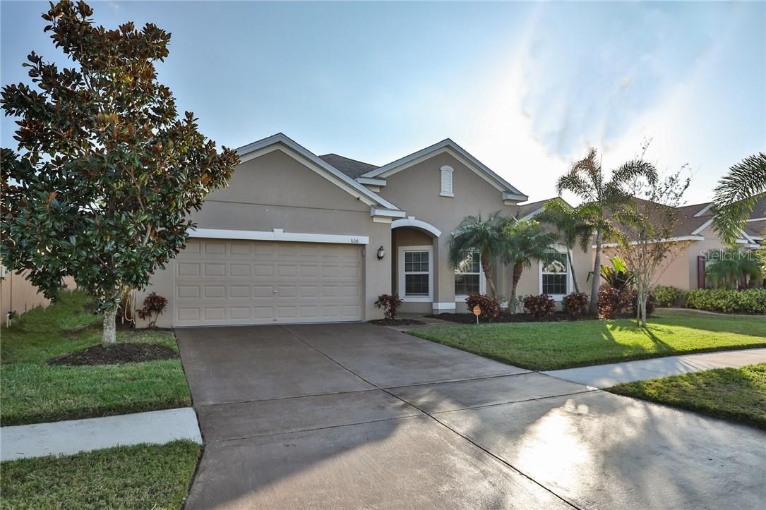 608 NW 15th Ave., Ruskin, FL 33570