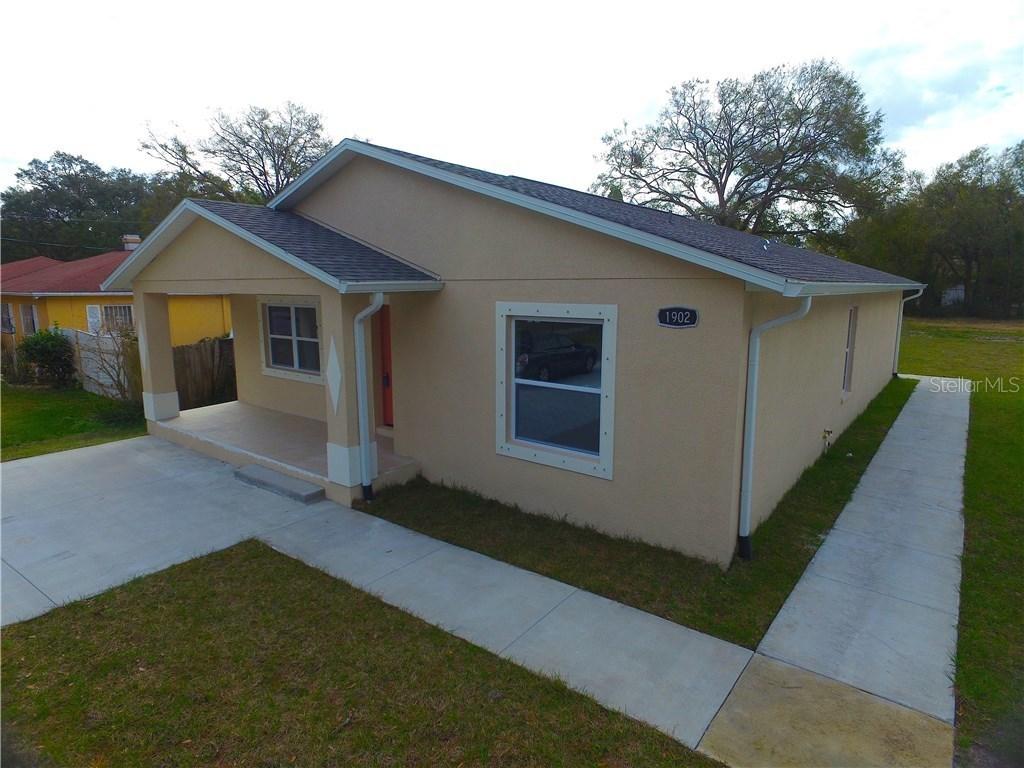 1902 W Burke St., Tampa, FL 33604