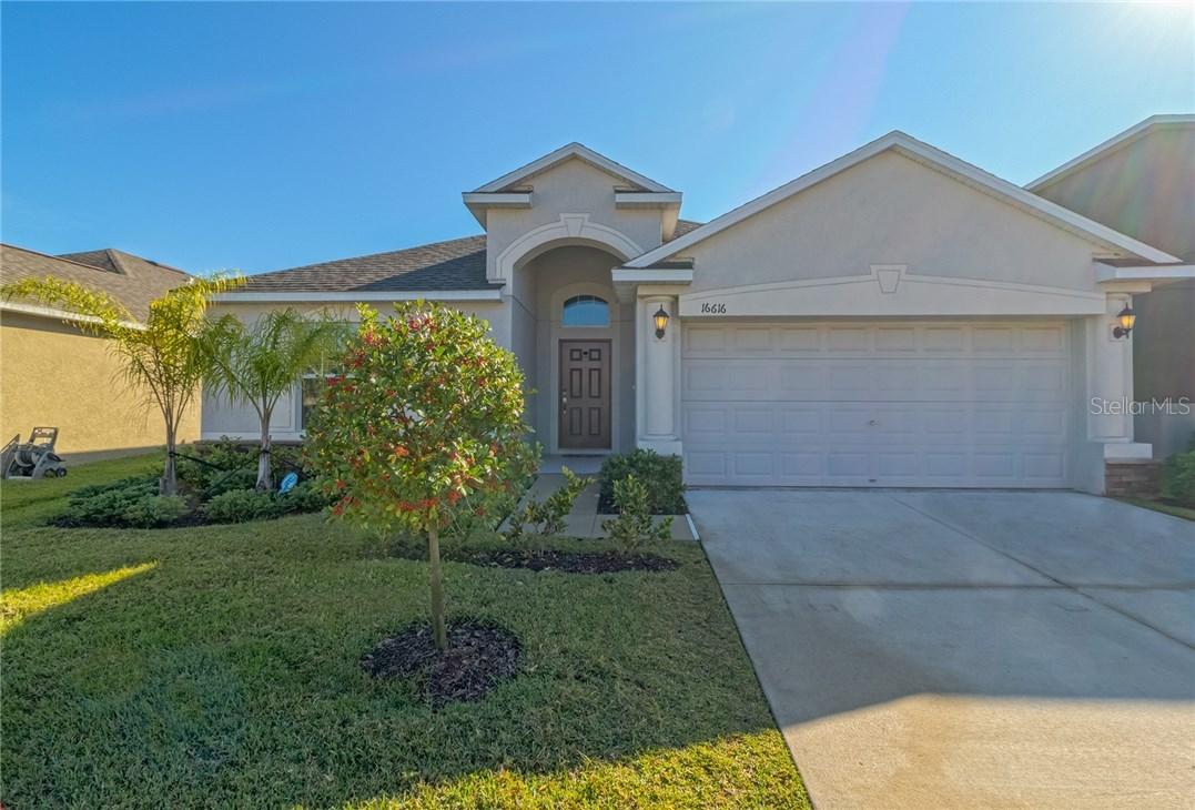 16616 Magnolia Reserve Pl., Wimauma, FL 33598