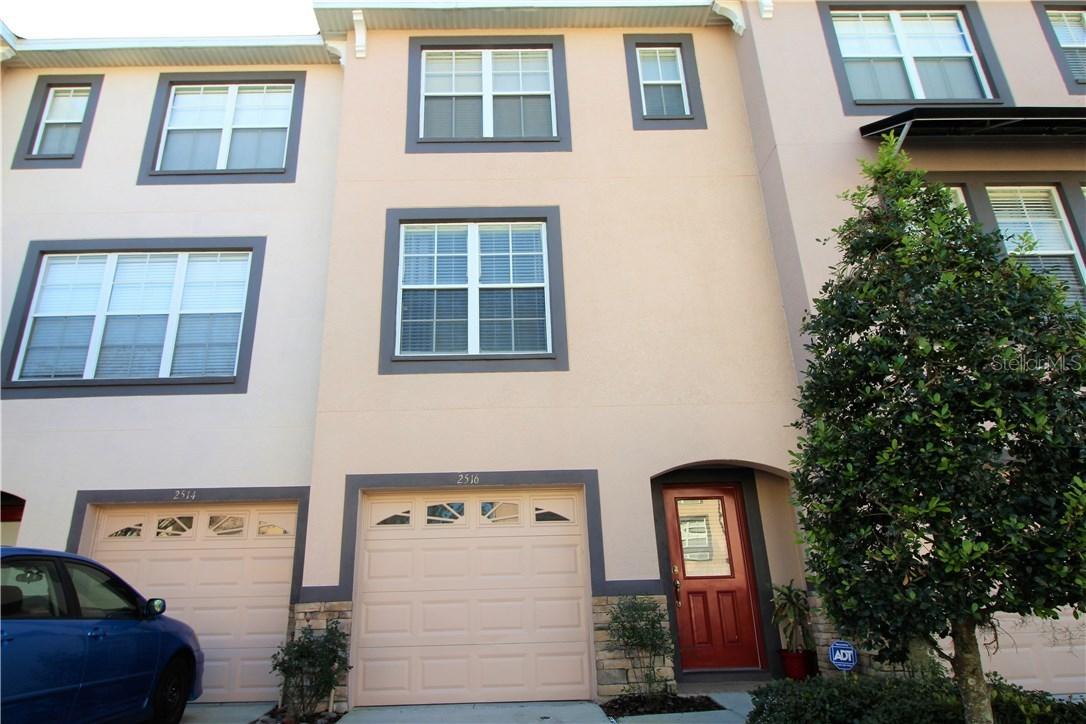 2516 Middleton Grove Dr., Brandon, FL 33511