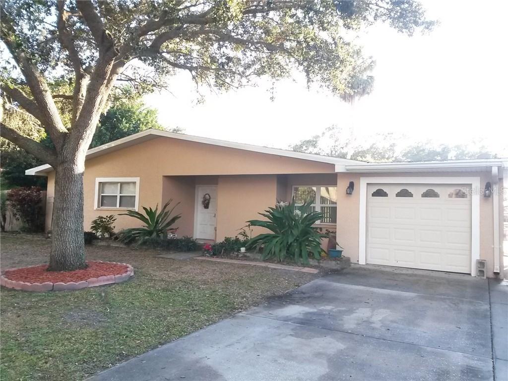 126 3rd Ave., Ruskin, FL 33570