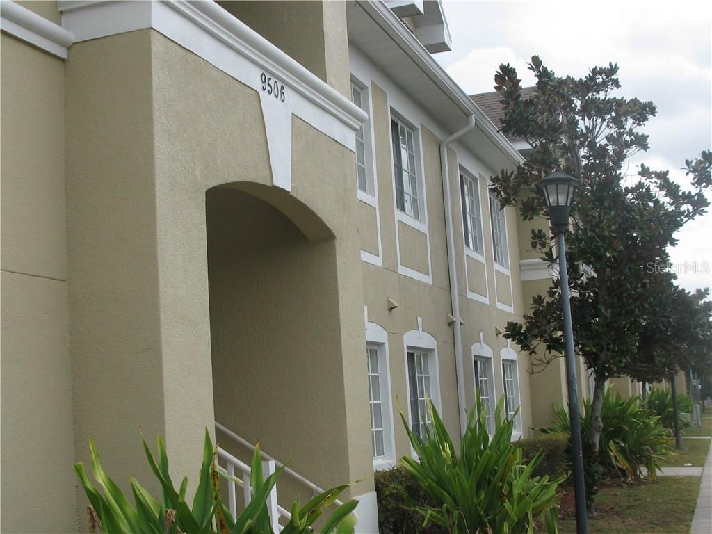 9506 Amberdale Ct. #102, Riverview, FL 33578