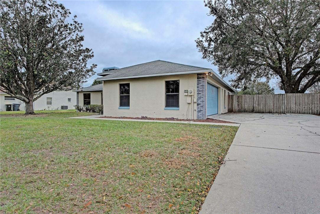 904 Liberty Ln., Auburndale, FL 33823