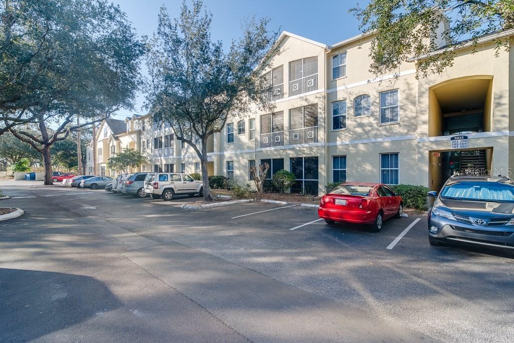5035 Sunridge Palms Dr. #202, Tampa, FL 33617