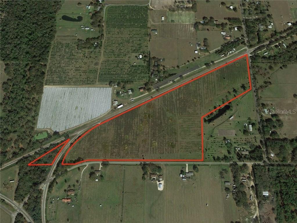 9445 County Line Rd., Lithia, FL 33547